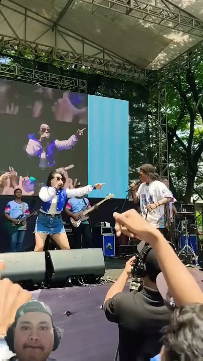 Cak Sodiq & New Monata – Happy Crowd in Kediri dangdut koplo | panggung koplo asik #dangdutkoplo