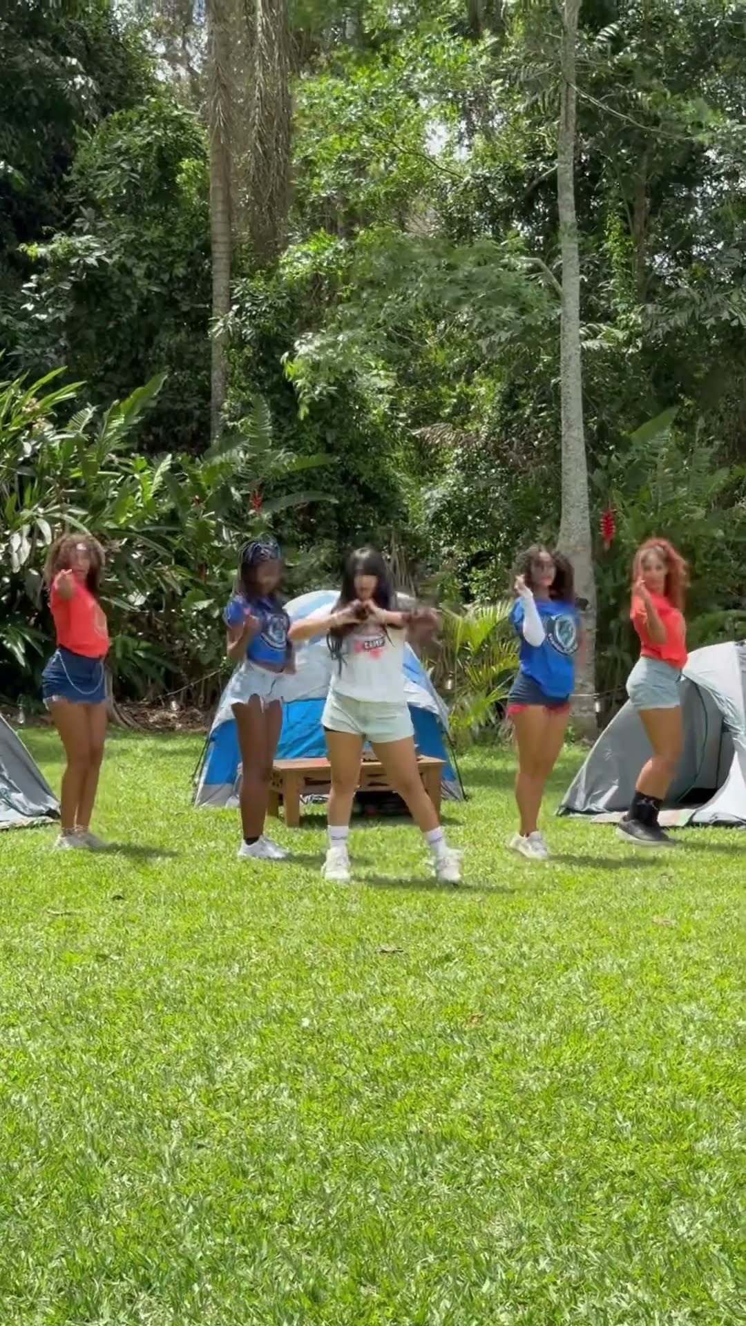 EU AMO A COREOGRAFIA DESSE CLIPE!! ??
