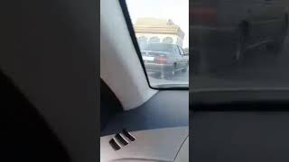 قبر الإمام يمشي في الشارع 