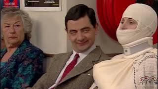 Mr Bean's Black Friday Accident! | Mr Bean Funny Clips | Mr Bean 