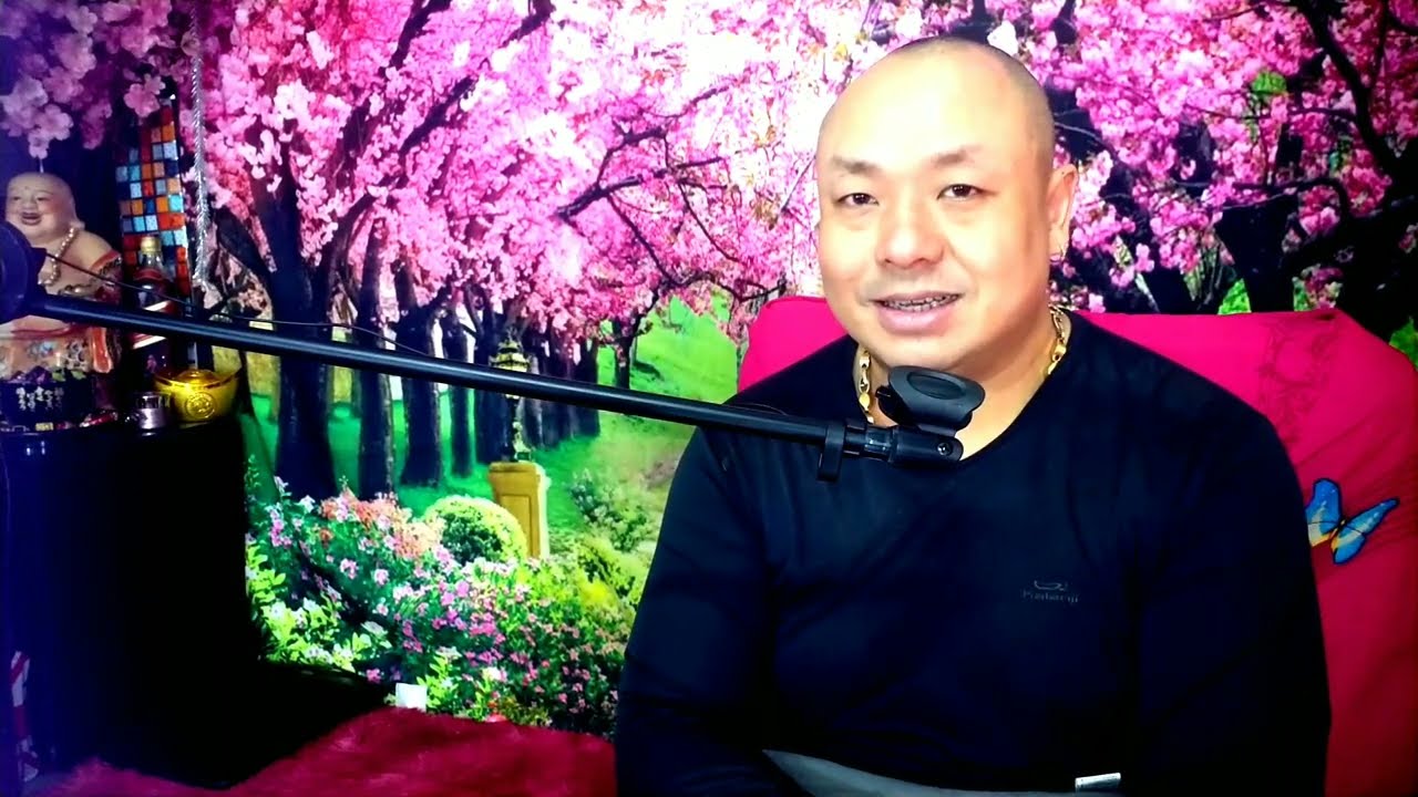 Nhân tướng học: Người có lòng thương người. Thông minh. Giỏi giang. Nhiều Phước báo.