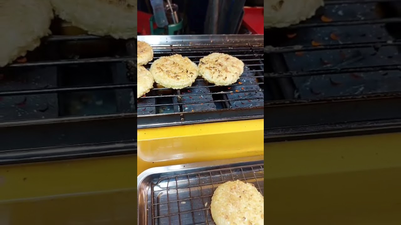 khao jee ข้าวจี่ The best Thailand food (Asian food) 