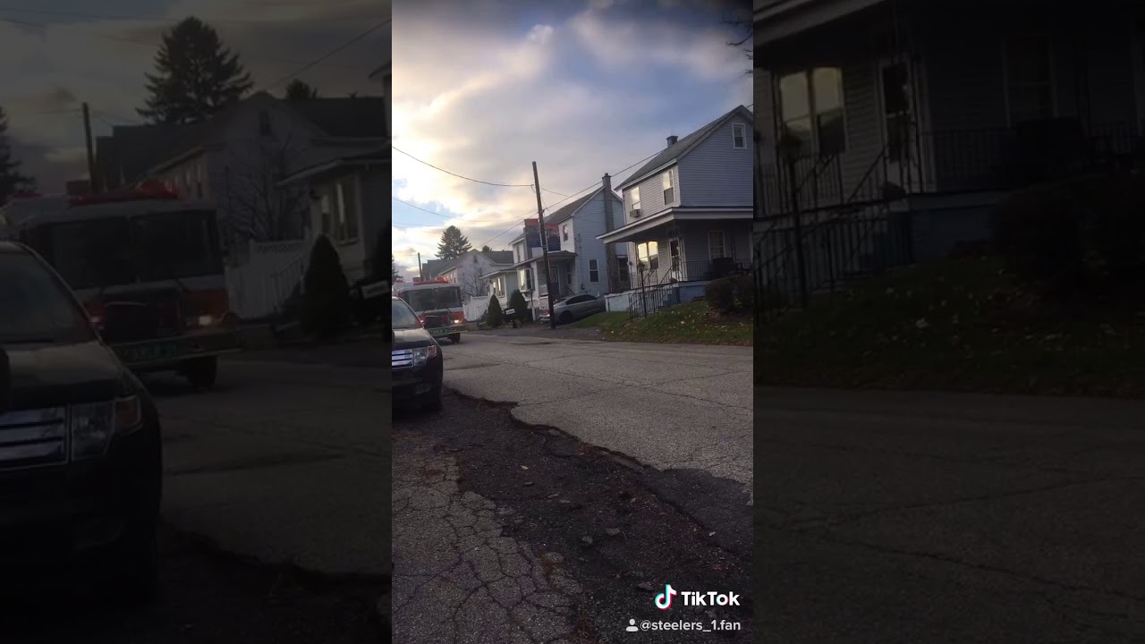 Engine 23 responding to our house fire in Williamstown