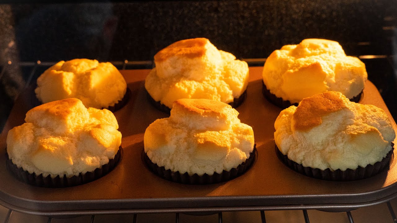 Try This Cupcake and Muffin Rice Baking Hack for Grease-Free Bottoms