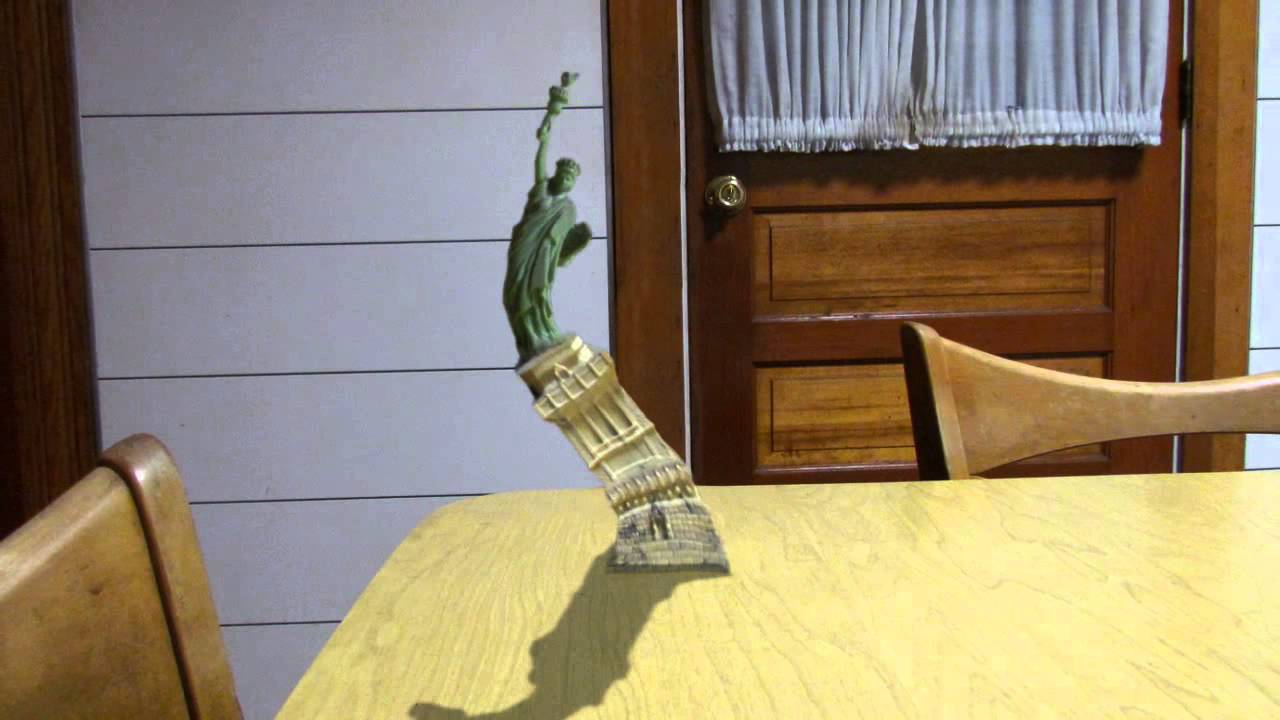 funny dancing statue of liberty youtube