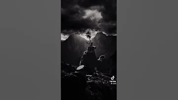 عندما اصاحب لا اغدر وعندما احب لا اخون لكن عندما ارحل لن اعود هاذا وعد مني 