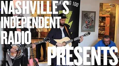 Ruston Kelly performing "Dying Star" live on Lightning 100