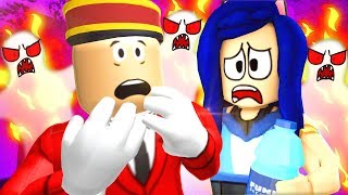 What S Wrong With This Place Escape The Haunted Hotel In Roblox Youtube - itsfunneh roblox escape the bathroom