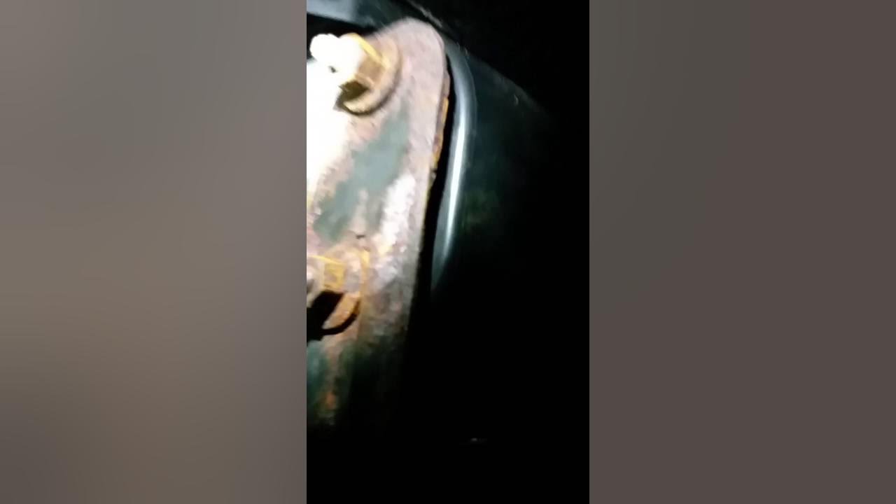 How to fix p0452 code on 05 Dodge Durango 4.7 - YouTube