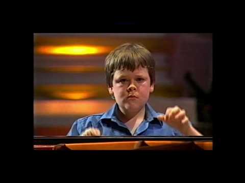 Young Musician final 2004 Ben Grosvenor plays Ravel