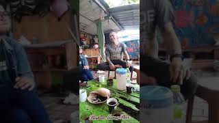 Kata Mike marjinal Anjing takan lupa siapa yg menolong coba manusia ..