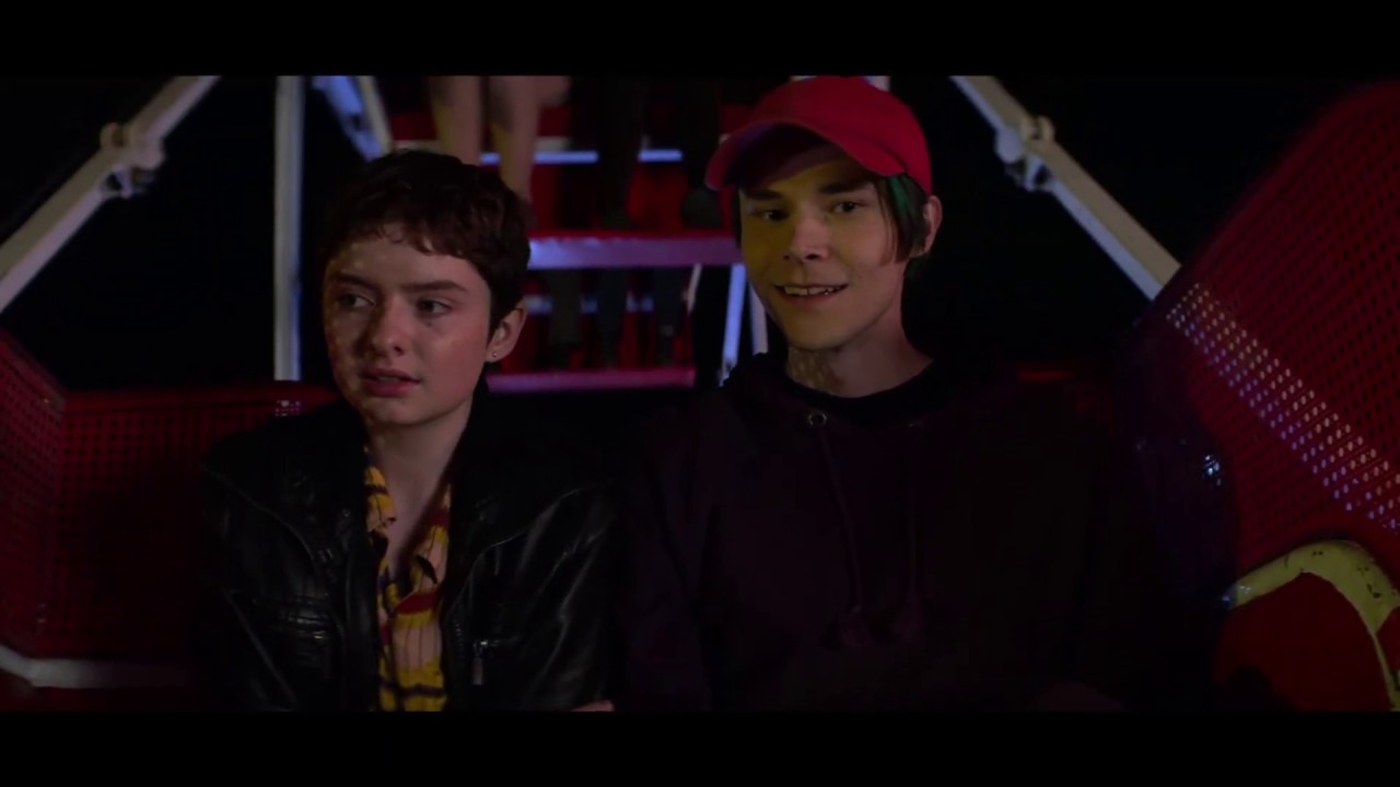 Theo And Bitch Robin Kiss Scene Chilling Adventures Of Sabrina Part 3 Youtube