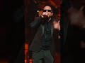 Yandel cantando "TeSIENTO" en Sinfónico #YandelEnVivo #YandelSinfonico #ConciertodeYandel #Shorts