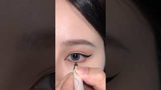 Beautiful Korean makeup tutorial 😍❤️✌️#shorts #ytshorts #viral #eyemakeup #eyeliner #lipstick
