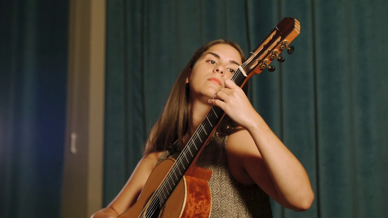 Antigoni Baxe plays Capricho de Goya No.8 by Mario Castelnuovo-Tedesco