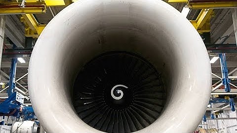 Admiring the Power and Innovation of a 747 Engine