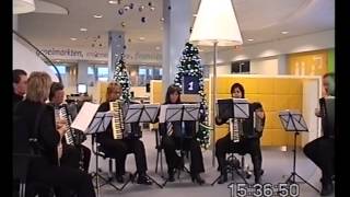 Ensemble EHAV: Fröhliche Weihnacht Überall (W. Russ)