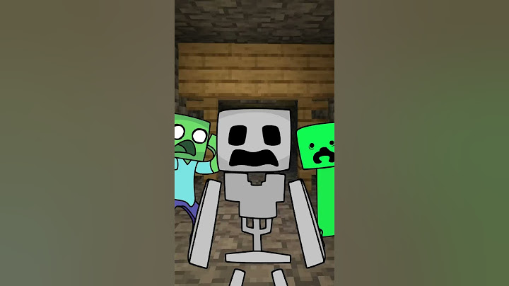 Switching to Peaceful Mode in Minecraft (Animated #shorts)