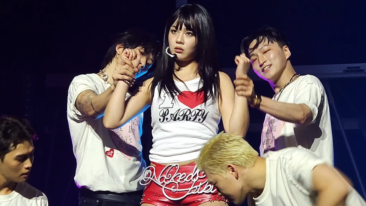 비비 (BIBI) 데레 (Derre) LIVE 4K