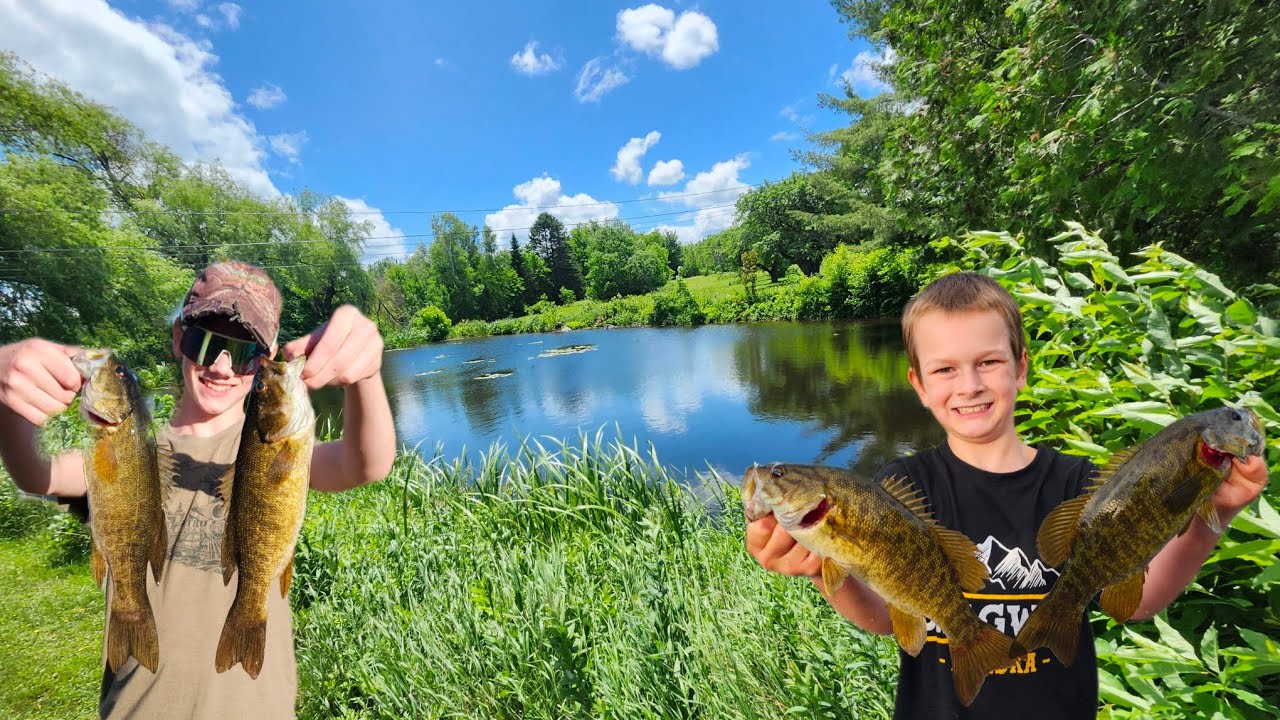 This Pond Is filled with BIG Bass *Many Fish Caught*