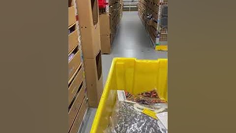 What’s it like to be an Amazon picker?