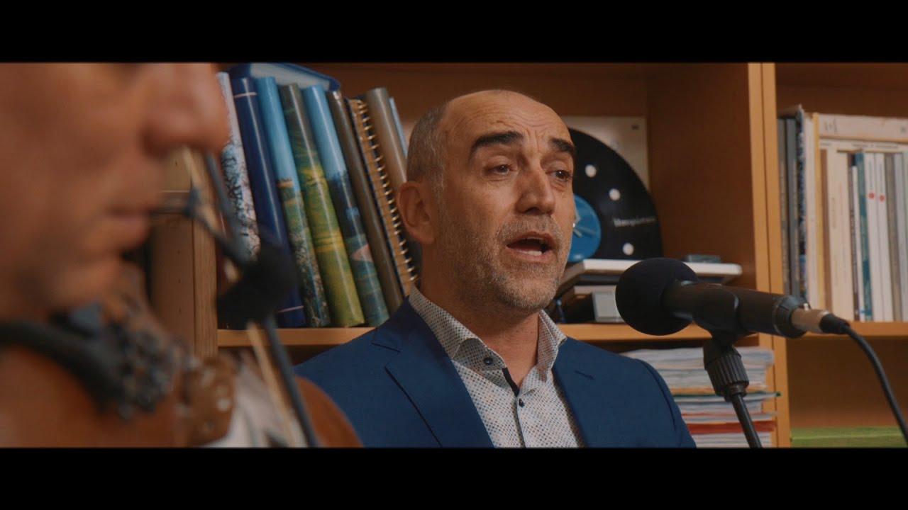 185. Γιάννης Λίτσιος* Στον τόπο που γεννήθηκα* Ηπειρώτικο μοιρολόι* Κομπανία Τ. Μαγκλάρα