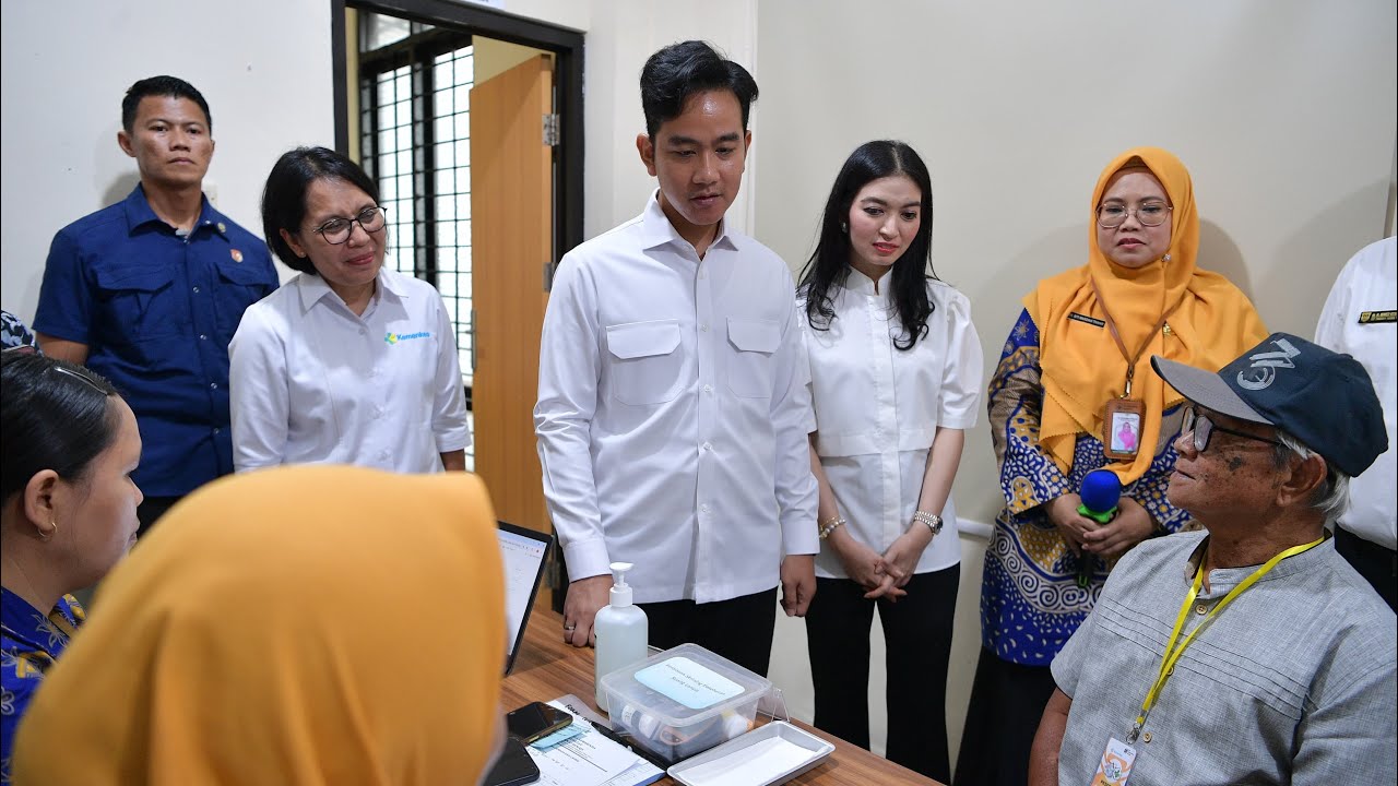 Tinjau Puskesmas Remaja Kota Samarinda, Wapres Saksikan Program Pemeriksaan Kesehatan Gratis