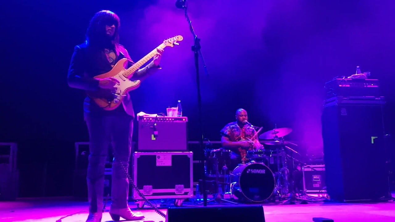 Khruangbin - August 10,  Beaches Brew 6 June 2018 - @Hana-Bi Marina Di Ravenna, Italy