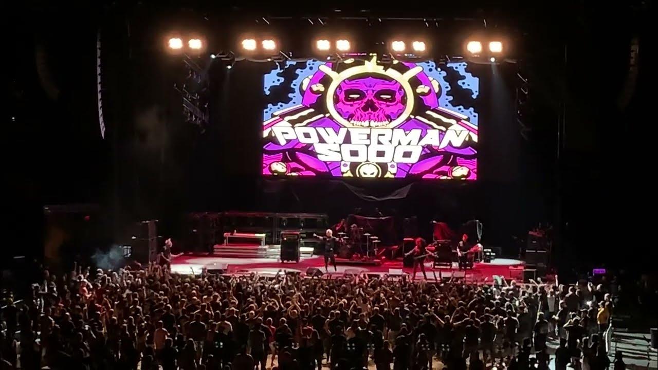 powerman-5000-footsteps-and-voices-live-at-michelob-ultra-arena-8