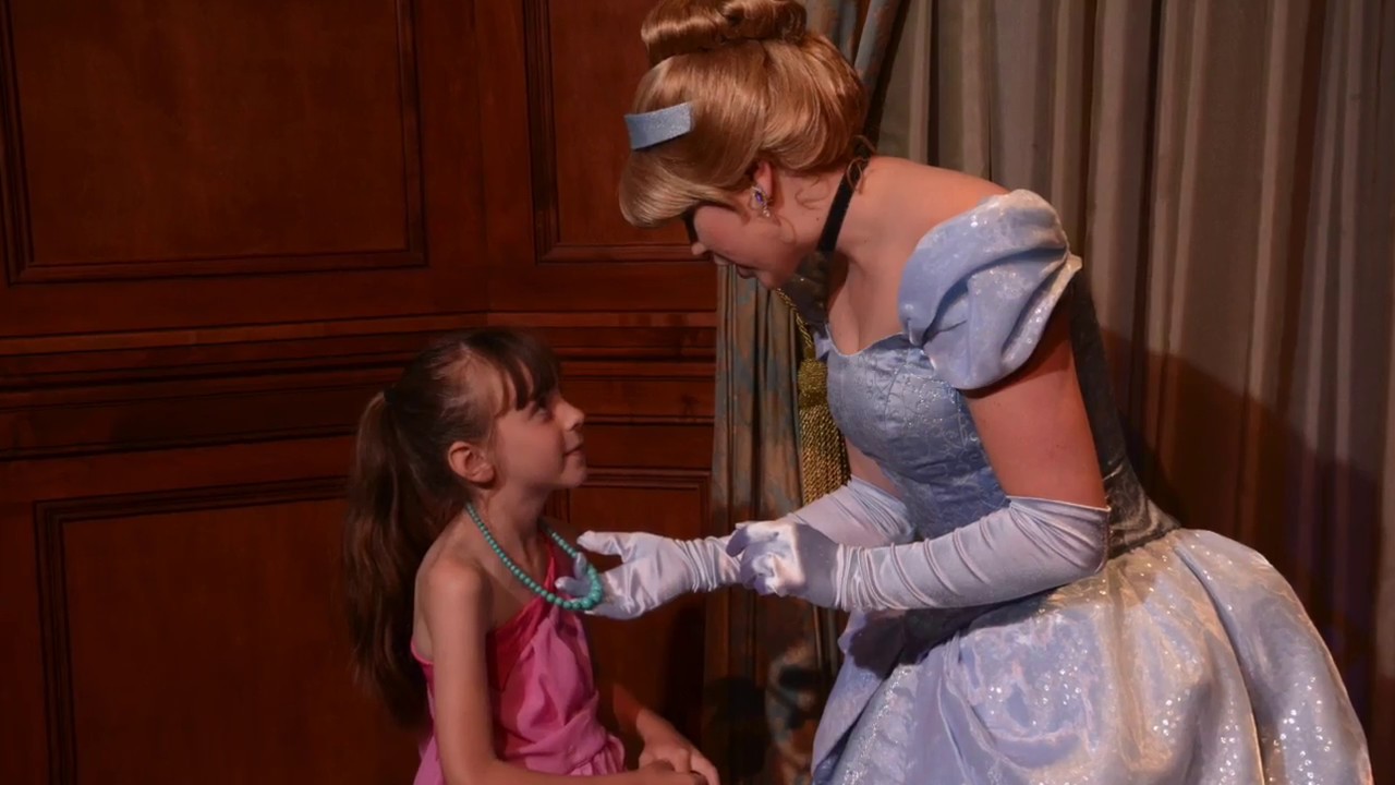 Meeting Cinderella and Elena at Princess Fairytale Hall! - Magic Kingdom, Walt Disney World, Florida