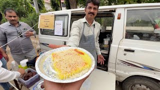 Sanjay Bhai Selling Live Dhokla from his Van | Indian Street Food