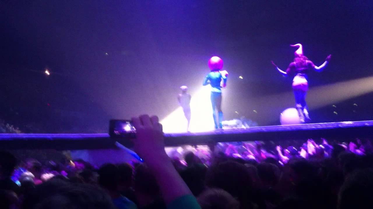 Little Monster Zone artRAVE Sheffield FRONT ROW centre stage