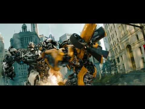 Transformers: Dark of the Moon - Clip (17/19) Bumblebee vs. Soundwave