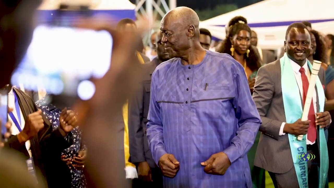 Лучшее от достопочтенного Майкла Макуэя Люта, достопочтенного Куола Маньянга Джука и генерала Габ...