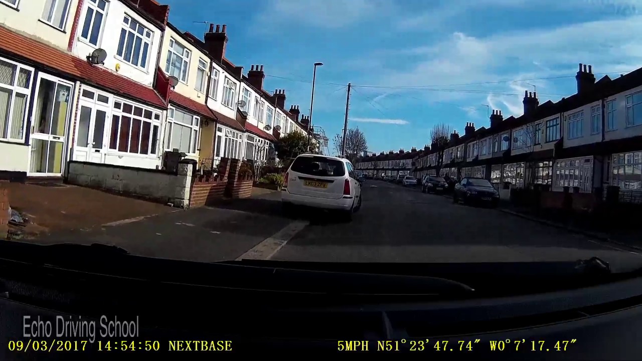 Echo Driving School helped Hassan Musa pass his driving test at Mitcham