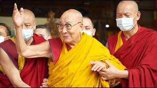 རྒྱལ་སྲས་ཐོགས་མེད་བཟང་པོས་མཛད་པའི་ལག་ལེན་སོ་བདུན་མའི་གསུང་ཆོས་དབུ་འཛུགས་མཛད་པ།