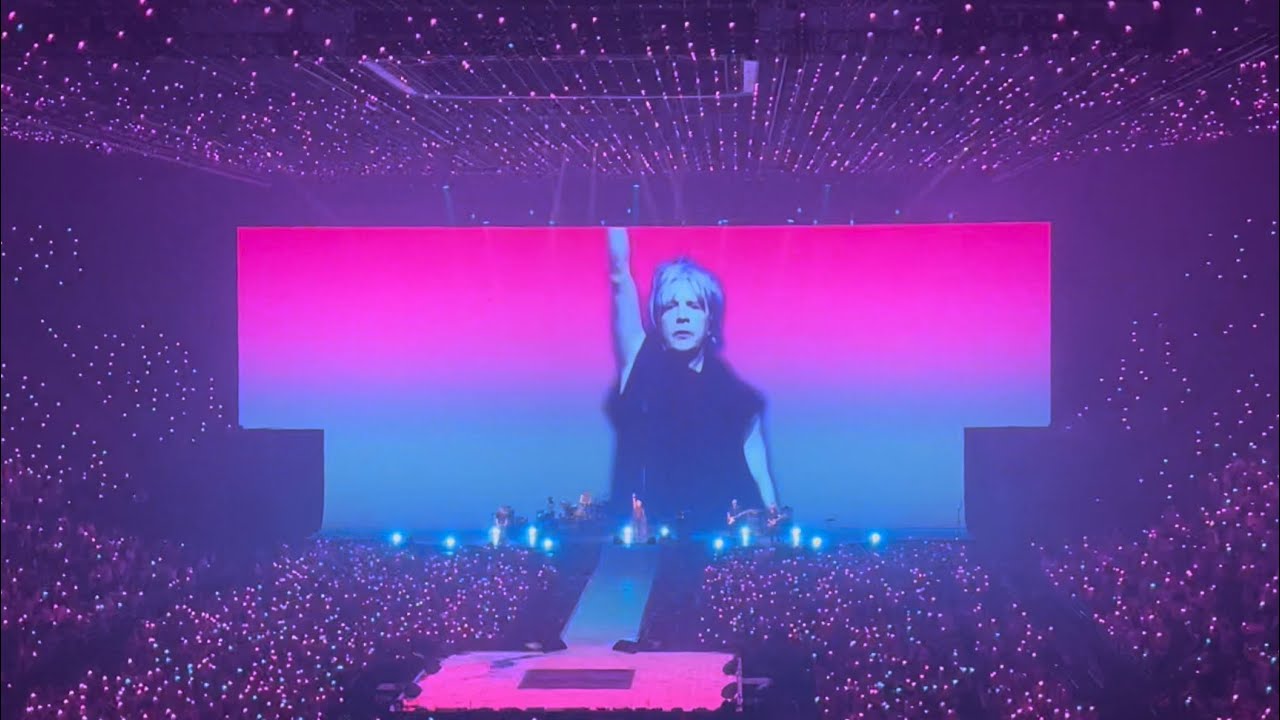 Indochine - Trois nuits par semaine (Live Arena Tour 2025 at Accor Arena, Paris 4)