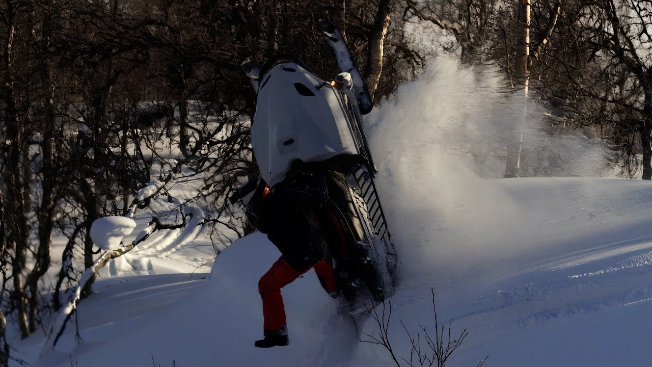 Hemavan | Yamaha Mountain Max 700