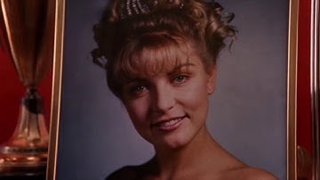 Is it Future, or is it Past - Old and New Twin Peaks Scenes Edited Together