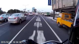 SJ4000 汽車請不要走機車道