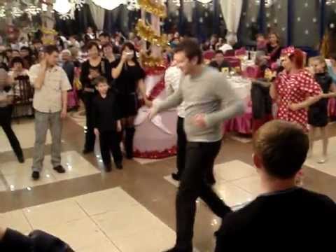 Конкурс танец для родителями Конкурс танец для родителями