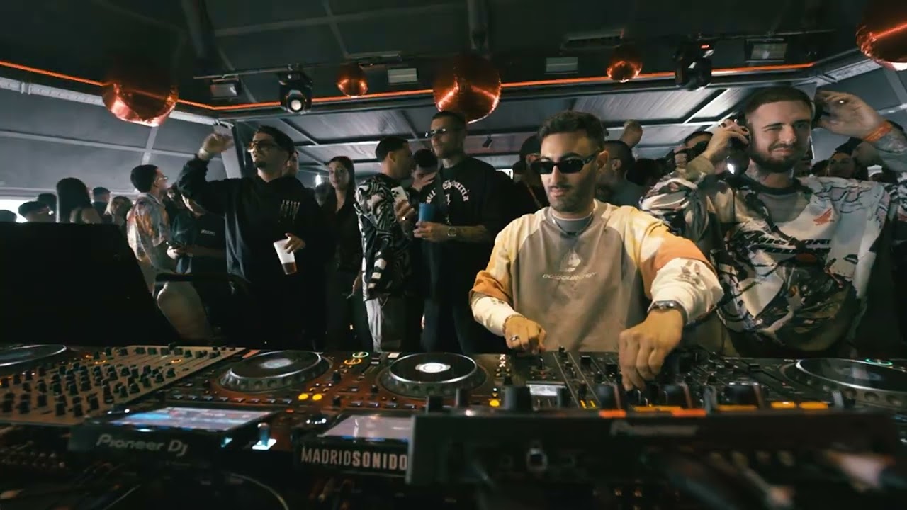 ART NO LOGIA CLOSING 