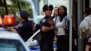 Сержант и группа идут на помощь ... отрывок из фильма (Башни-Близнецы/World Trade Center)2006