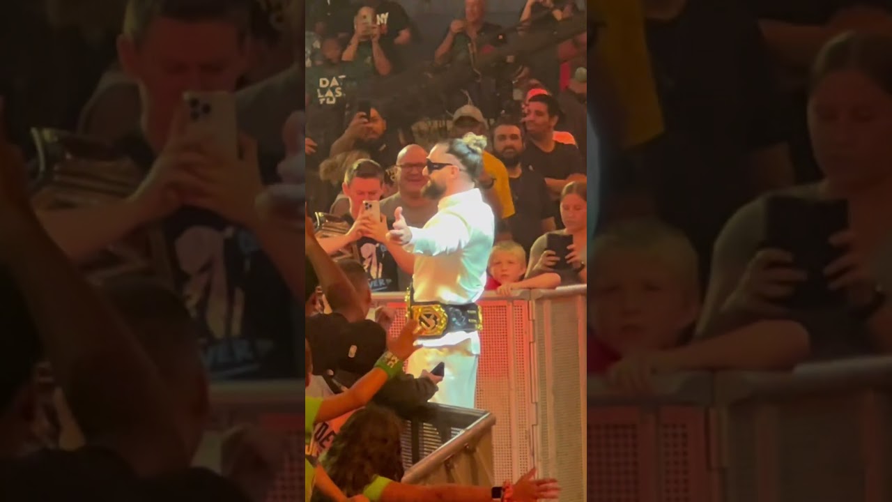 WWE SETH ROLLINS ENTRANCE LIVE RAW TAMPA 7/24/23 #wwe #wwesuperstar #raw