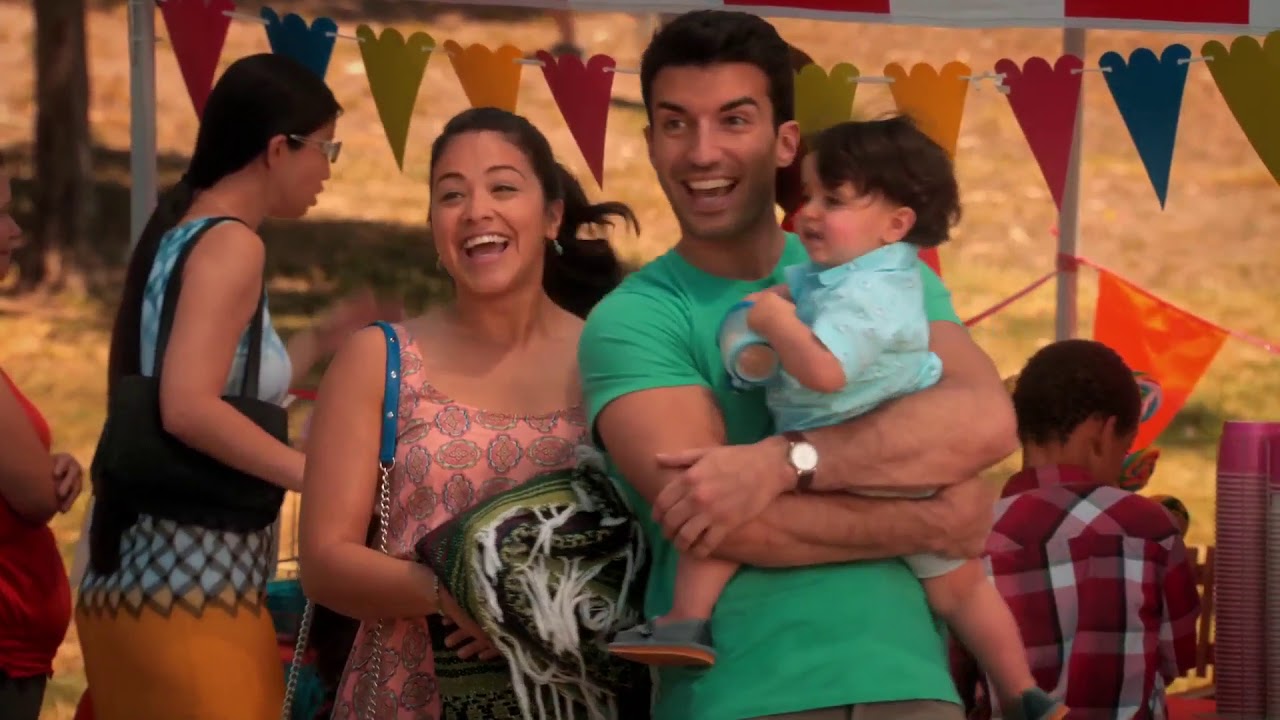 Jane the Virgin logoless l 2x21 l Cute Rafael, Jane and Mateo scene