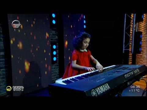 სესილი სივსივაძე ნიჭიერთა ათწლედის მოსწავლე, ოდინის, ვარშავის, ტორონტოს და სხვა ფესიტვალების ლაურეა