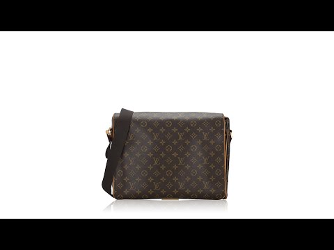 vuitton monogram abbesses messenger