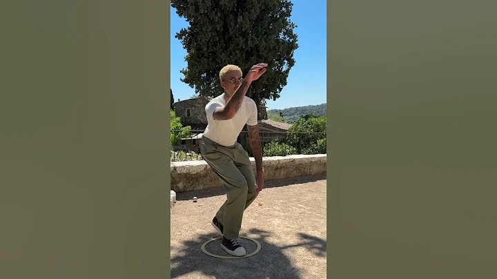 Say bonjour to Kyle Kuzma & Winnie Harlow in France 🇫🇷 #Travel #KyleKuzma #WinnieHarlow #offseason