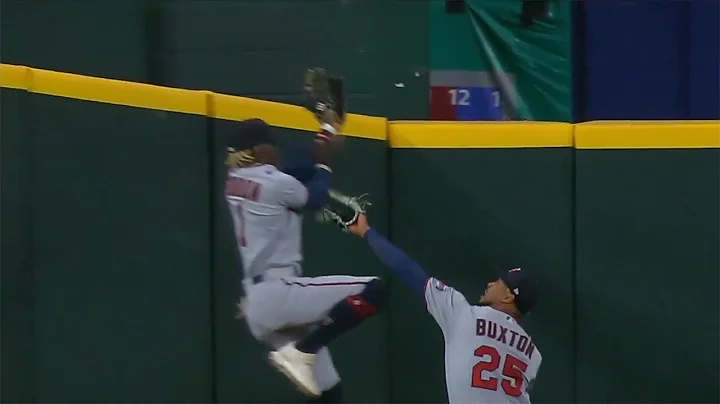 How Did Byron Buxton Catch This??