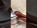 Panela de Pressão Brinox 4,2L Bege Vanilla